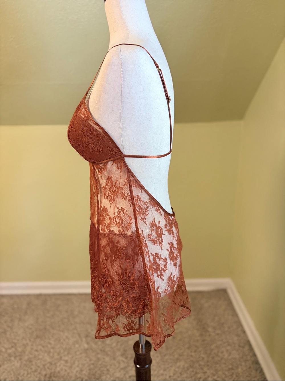 VTG 2006 Victoria's Secret Very Sexy Lace Babydoll Chemise - Size M Burnt Orange - Picture 4 of 10